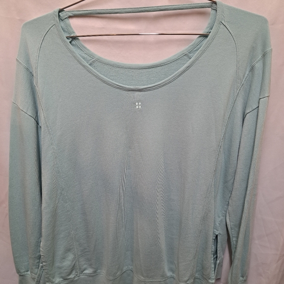 Sweaty Betty Sz M Light Blue Cotton/Modal Blend Simhasana Pullover - Picture 1 of 13